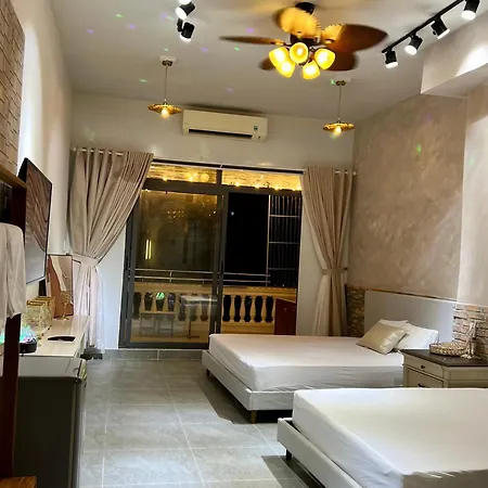 Vintage Studio In Heart D1 With Large Balcony - City View, Near Buivien Street
